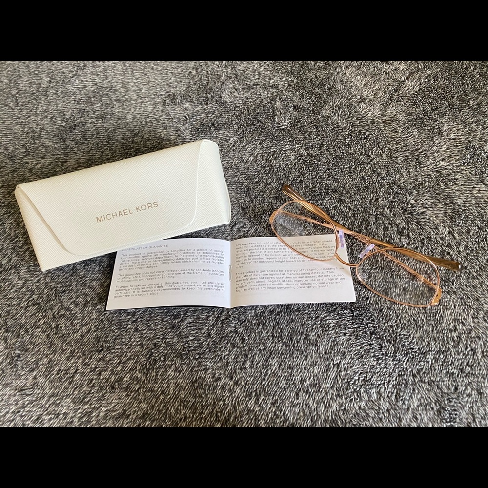 Michael Kors eyeglass frames - Picture 8 of 9